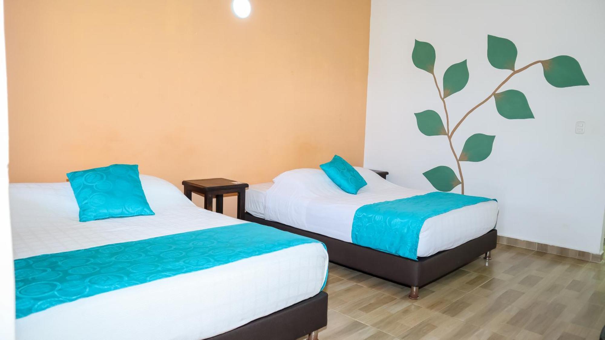 Hotel Parque De Los Arrieros Монтенегро Екстер'єр фото